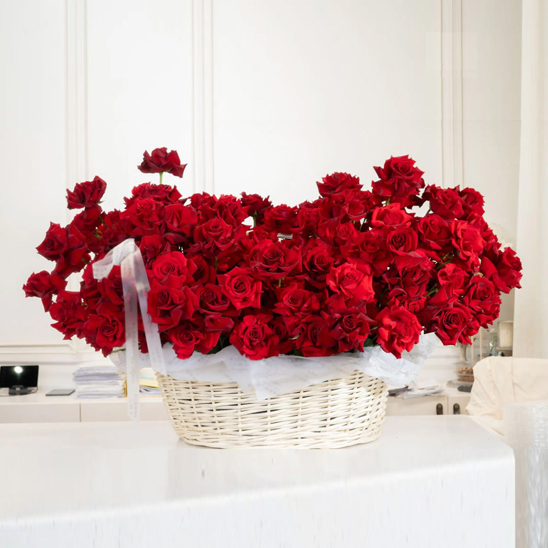 Luxury-flower-basket